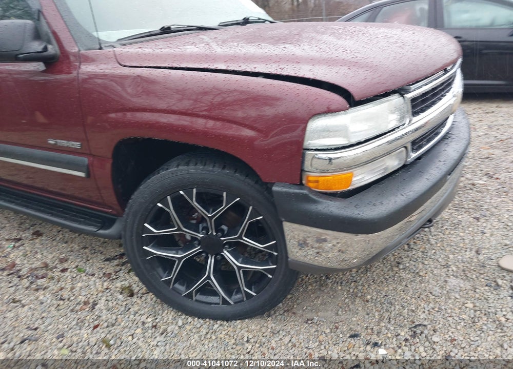2000 CHEVROLET TAHOE ALL NEW LS VIN: 1GNEK13T7YJ117261