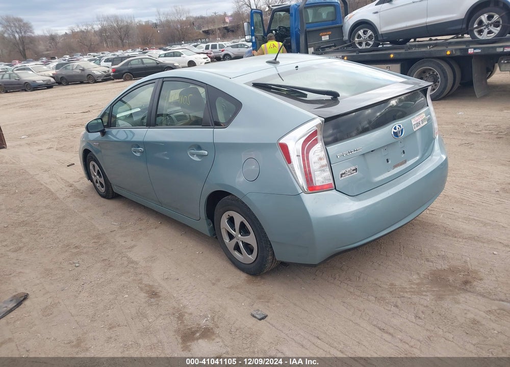 2013 TOYOTA PRIUS FOUR VIN: JTDKN3DU7D5649019