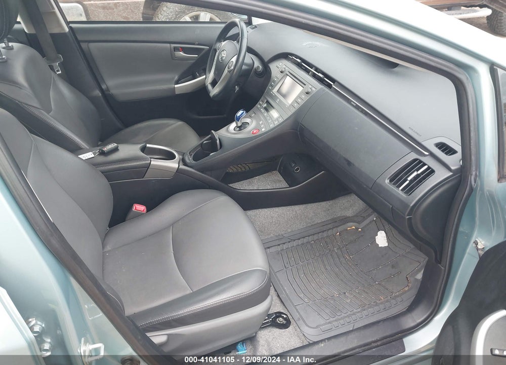 2013 TOYOTA PRIUS FOUR VIN: JTDKN3DU7D5649019