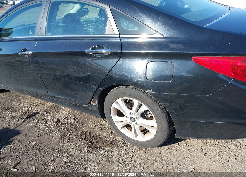 2011 HYUNDAI SONATA LIMITED VIN: 5NPEC4AC7BH003013