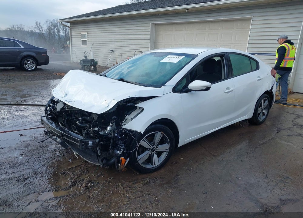 2018 KIA FORTE LX VIN: 3KPFL4A71JE256337