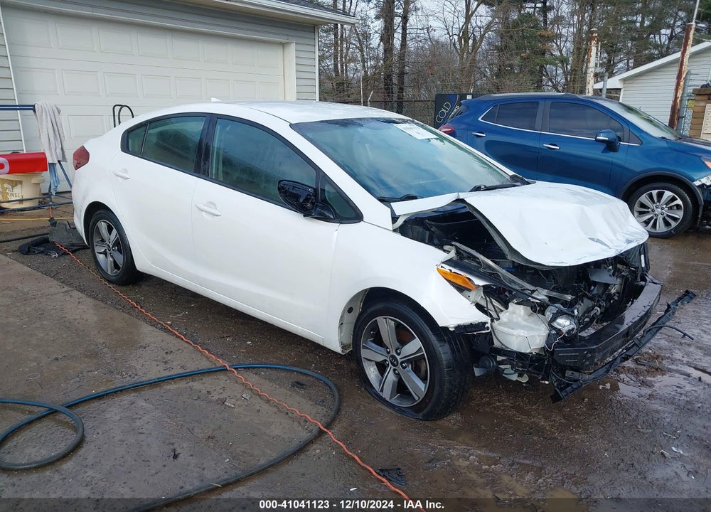 2018 KIA FORTE LX VIN: 3KPFL4A71JE256337