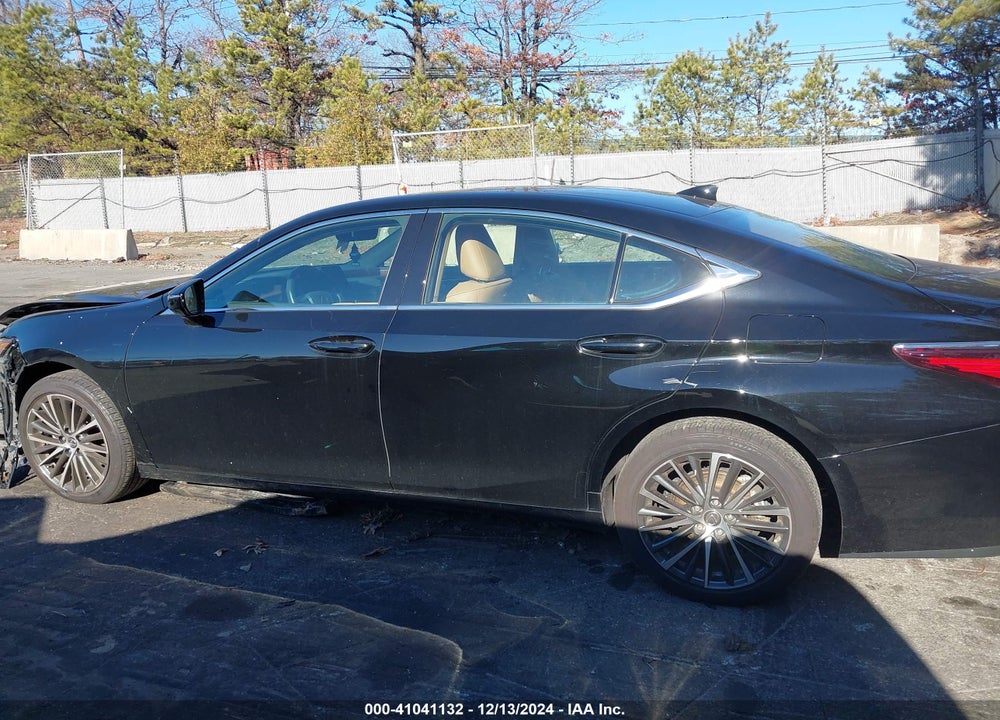 2024 LEXUS ES 350 VIN: 58ADZ1B17RU163936