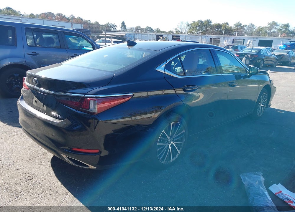 2024 LEXUS ES 350 VIN: 58ADZ1B17RU163936