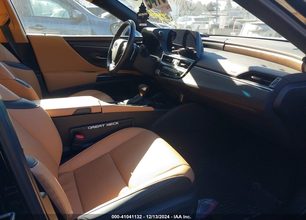2024 LEXUS ES 350 VIN: 58ADZ1B17RU163936