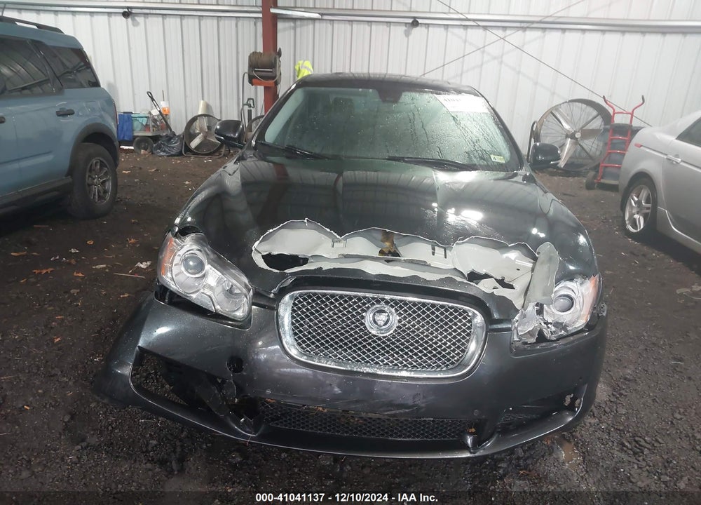 2011 JAGUAR XF PREMIUM VIN: SAJWA0GB9BLS07438