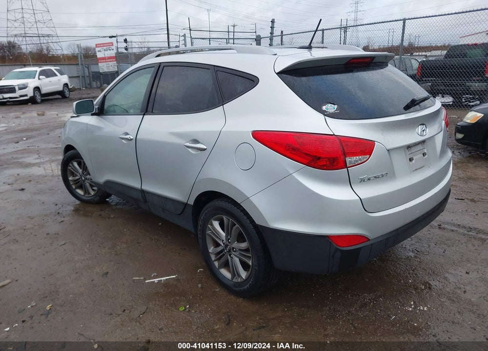 2014 HYUNDAI TUCSON SE VIN: KM8JU3AG9EU827268