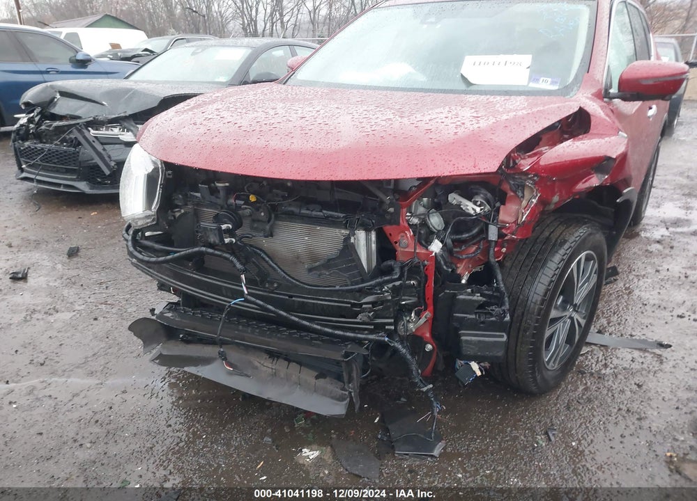 2019 NISSAN ROGUE SV VIN: 5N1AT2MV3KC755878