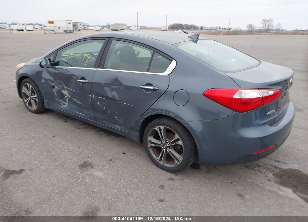 2014 KIA FORTE VIN: KNAFZ4A8XE5067210