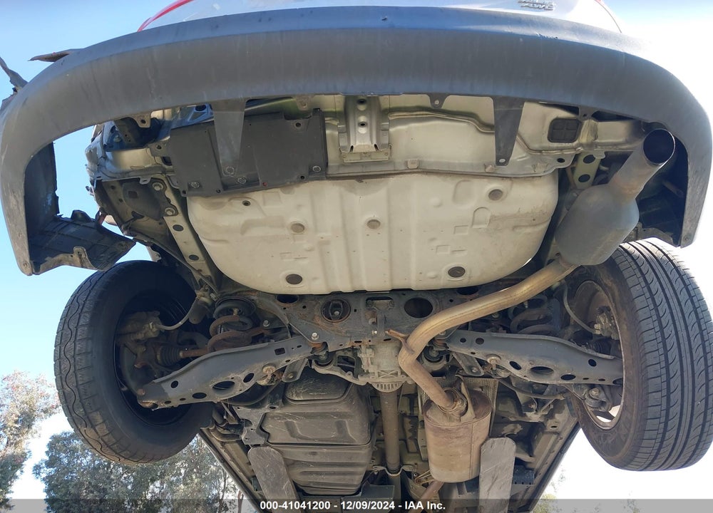 2013 TOYOTA RAV4 XLE VIN: 2T3RFREV7DW031083