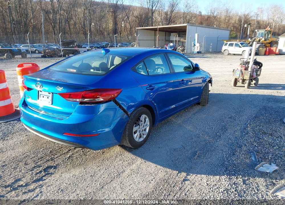 2018 HYUNDAI ELANTRA SE VIN: 5NPD74LF4JH373759