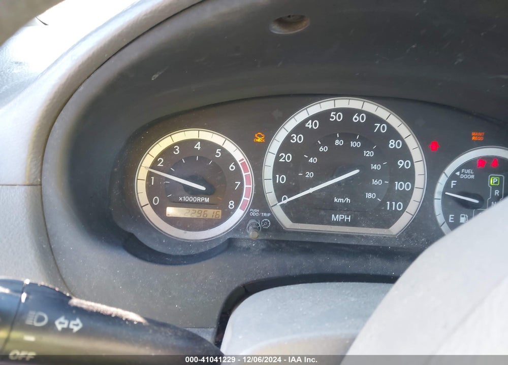 2005 TOYOTA SIENNA CE VIN: 5TDZA23C05S283185