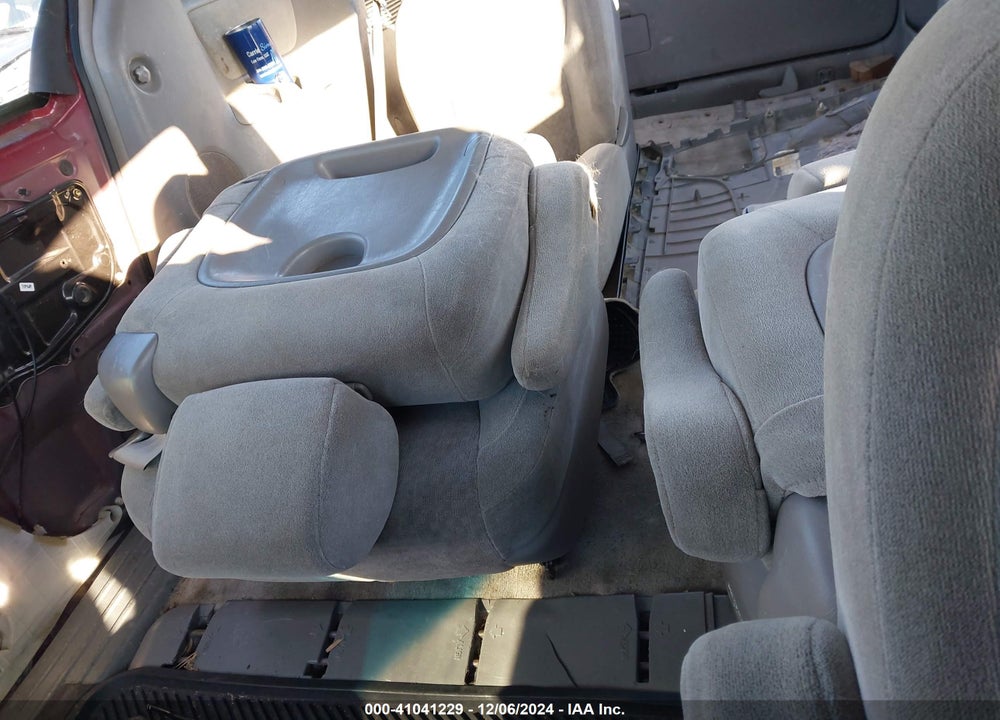 2005 TOYOTA SIENNA CE VIN: 5TDZA23C05S283185