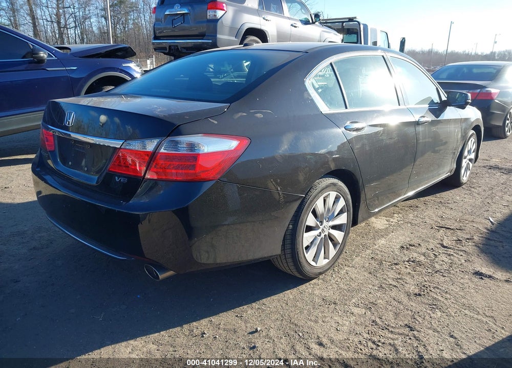 2014 HONDA ACCORD EX-L V-6 VIN: 1HGCR3F85EA004114