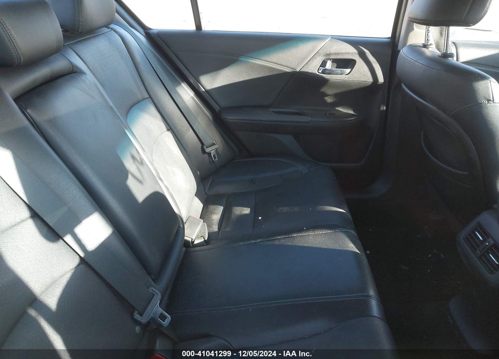 2014 HONDA ACCORD EX-L V-6 VIN: 1HGCR3F85EA004114