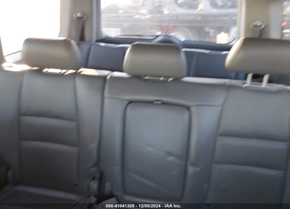 2007 HONDA PILOT EX-L VIN: 5FNYF28547B001306