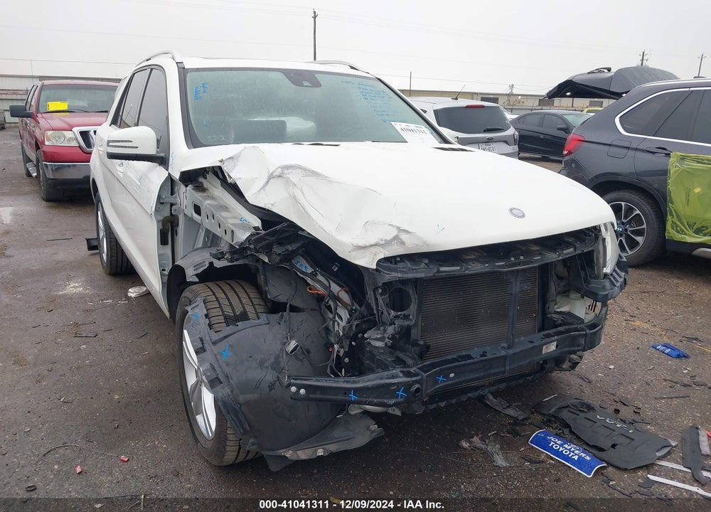 2012 MERCEDES-BENZ ML 350 4MATIC VIN: 4JGDA5HB8CA083494