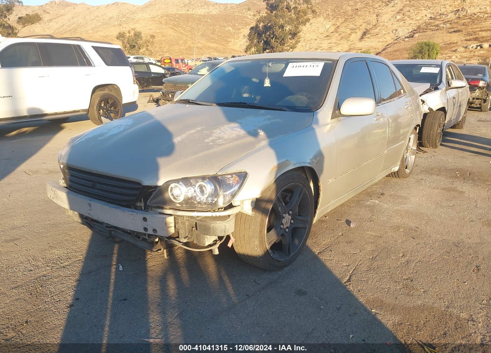 2001 LEXUS IS 300 VIN: JTHBD182810029349