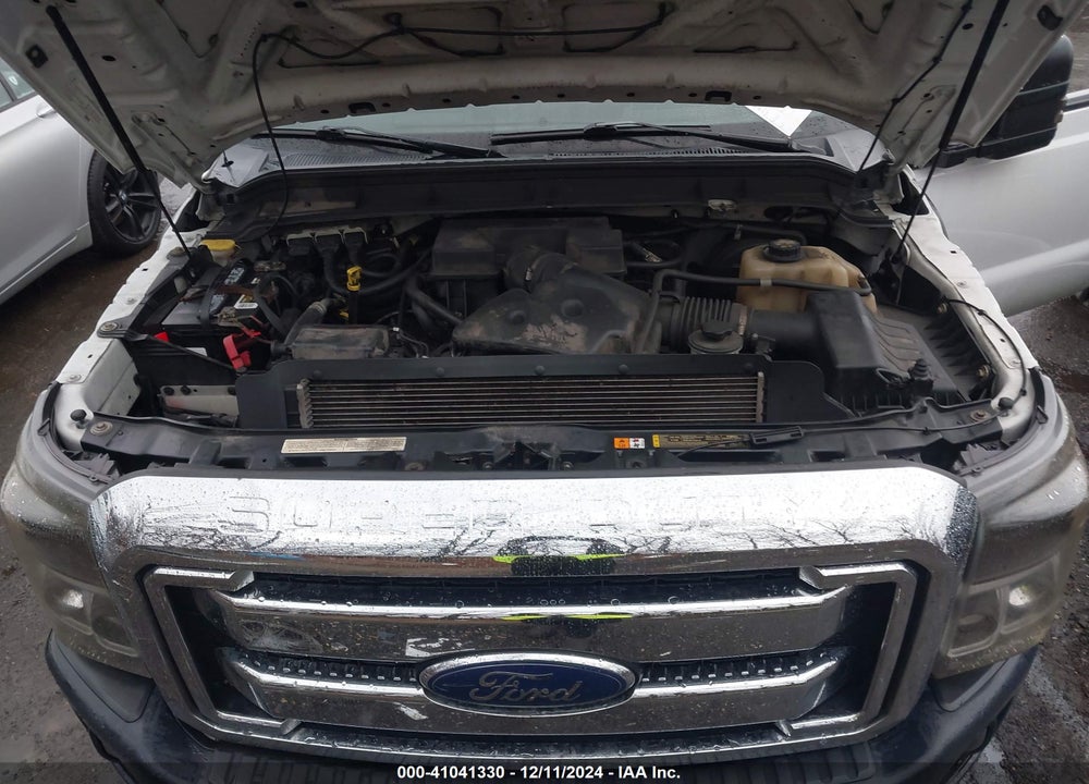 2011 FORD F-250 XL VIN: 1FTBF2B60BEB82471