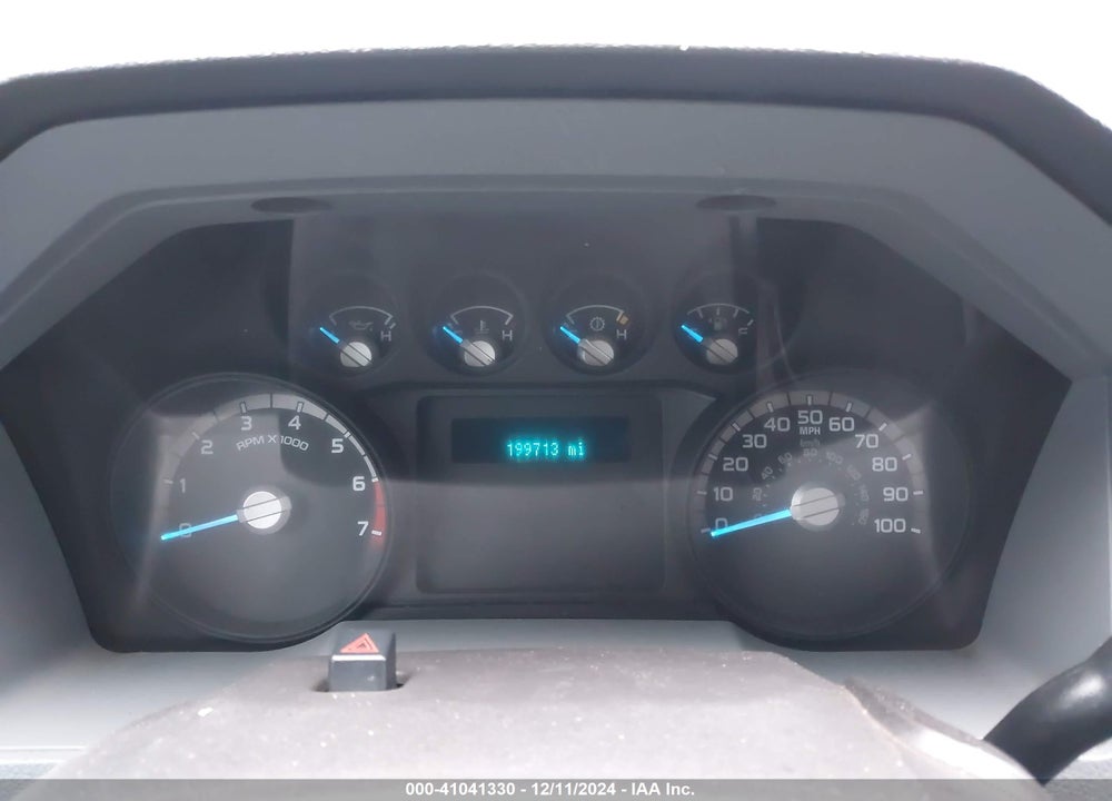 2011 FORD F-250 XL VIN: 1FTBF2B60BEB82471