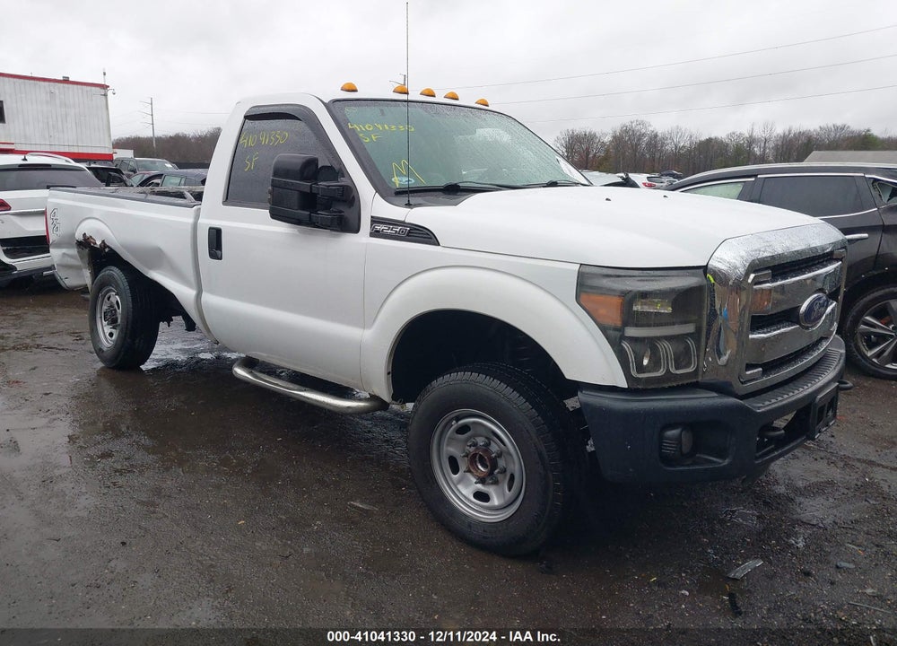 2011 FORD F-250 XL VIN: 1FTBF2B60BEB82471