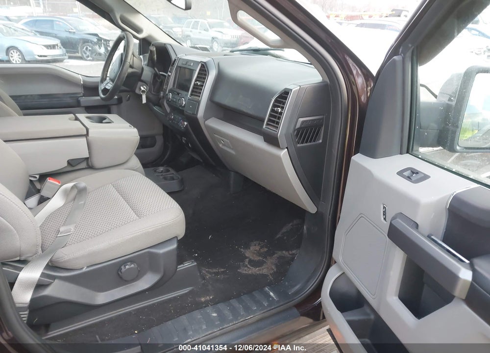2019 FORD F-150 XLT VIN: 1FTMF1E59KKE20616