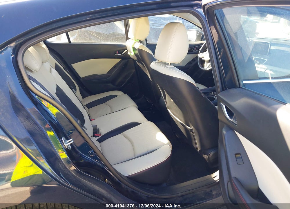 2015 MAZDA 3 S GRAND TOURING VIN: JM1BM1M30F1253698