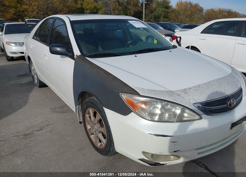 2004 TOYOTA CAMRY LE VIN: JTDBE32K340261963