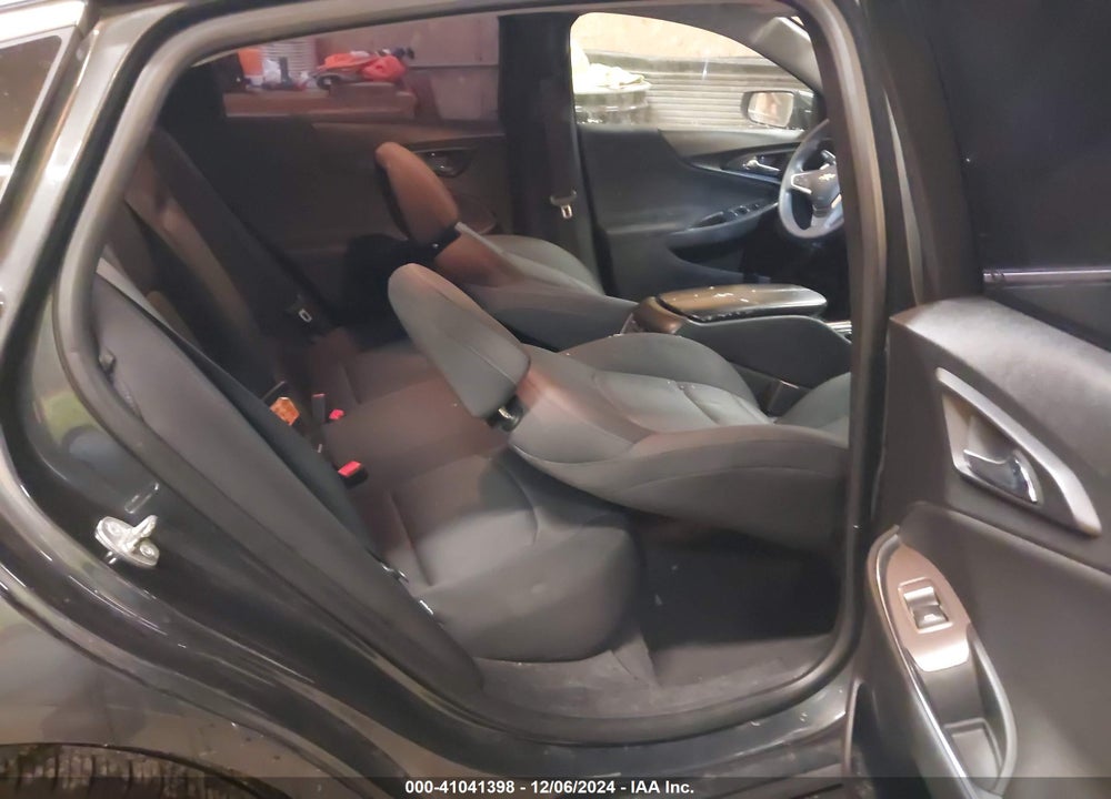 2018 CHEVROLET MALIBU LT VIN: 1G1ZD5ST0JF184282