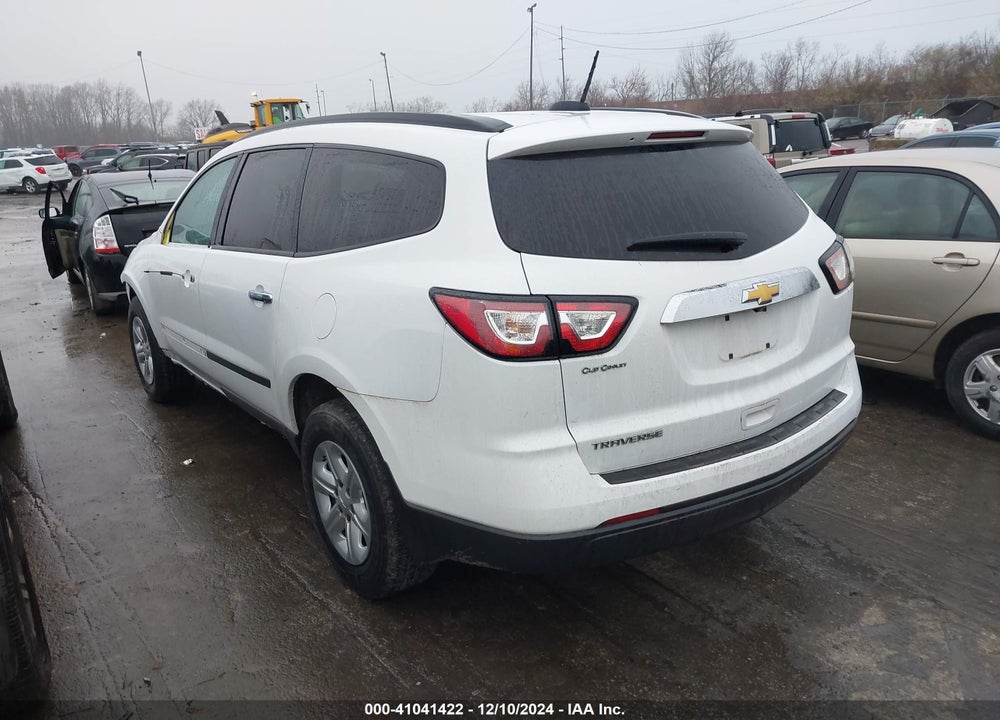 2017 CHEVROLET TRAVERSE LS VIN: 1GNKRFKD6HJ106984