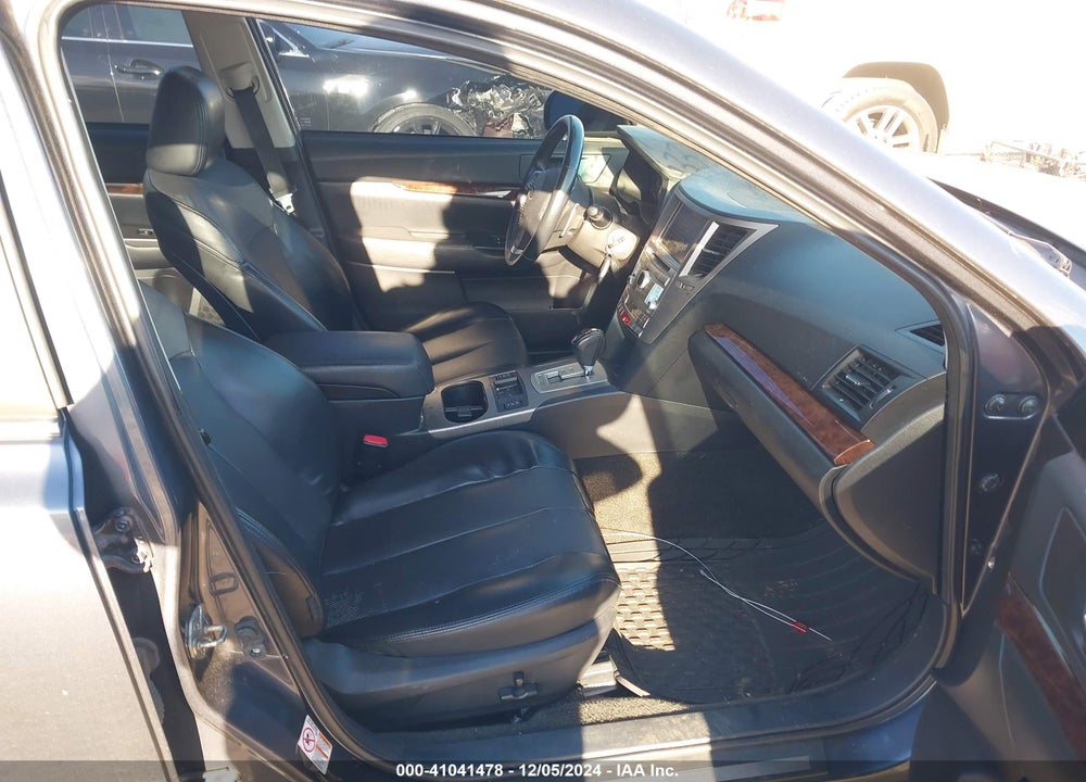 2014 SUBARU LEGACY 3.6R LIMITED VIN: 4S3BMDN63E2014276