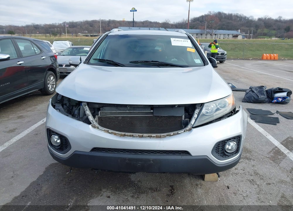 2012 KIA SORENTO LX VIN: 5XYKT3A66CG250619
