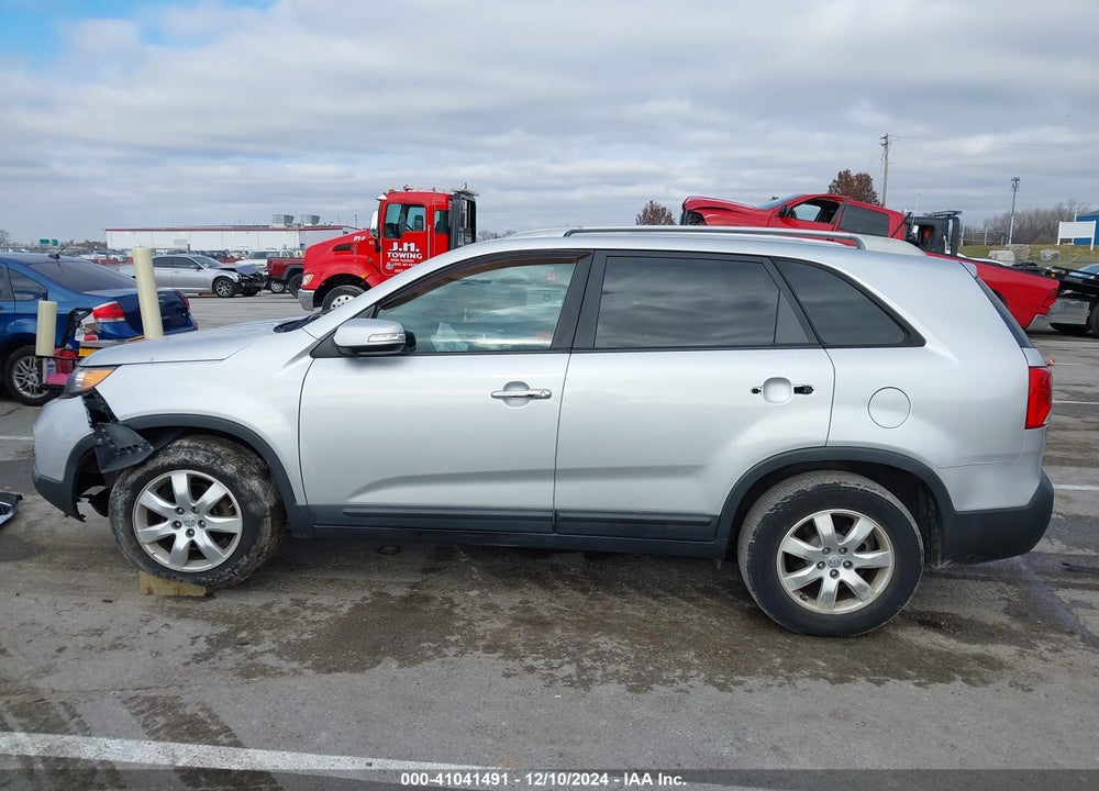2012 KIA SORENTO LX VIN: 5XYKT3A66CG250619