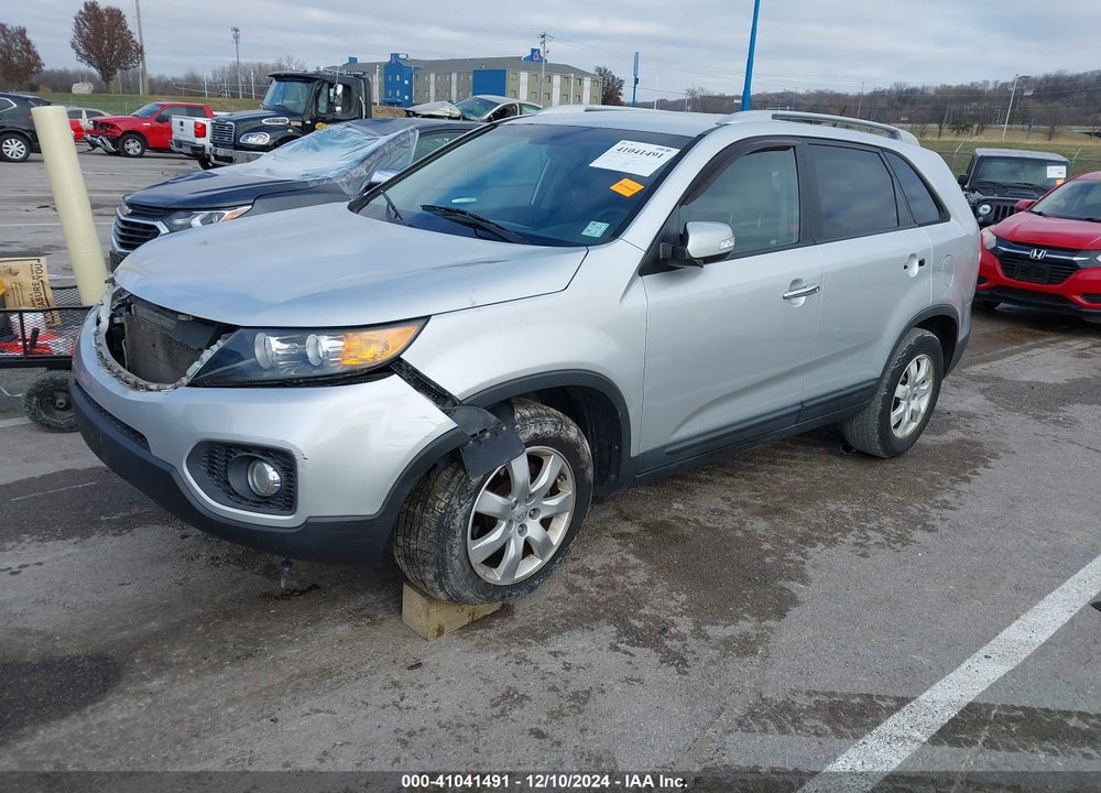 2012 KIA SORENTO LX VIN: 5XYKT3A66CG250619