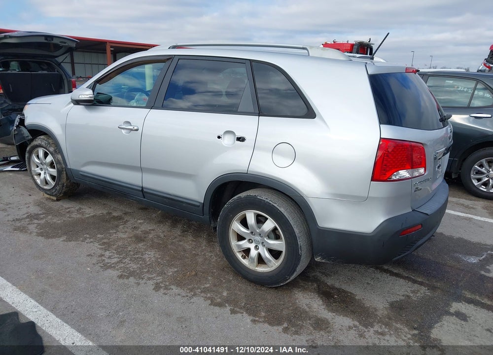 2012 KIA SORENTO LX VIN: 5XYKT3A66CG250619