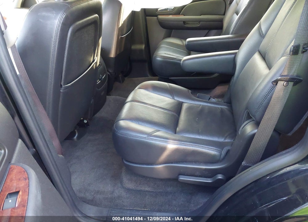 2010 GMC YUKON SLT VIN: 1GKUKCE0XAR242138