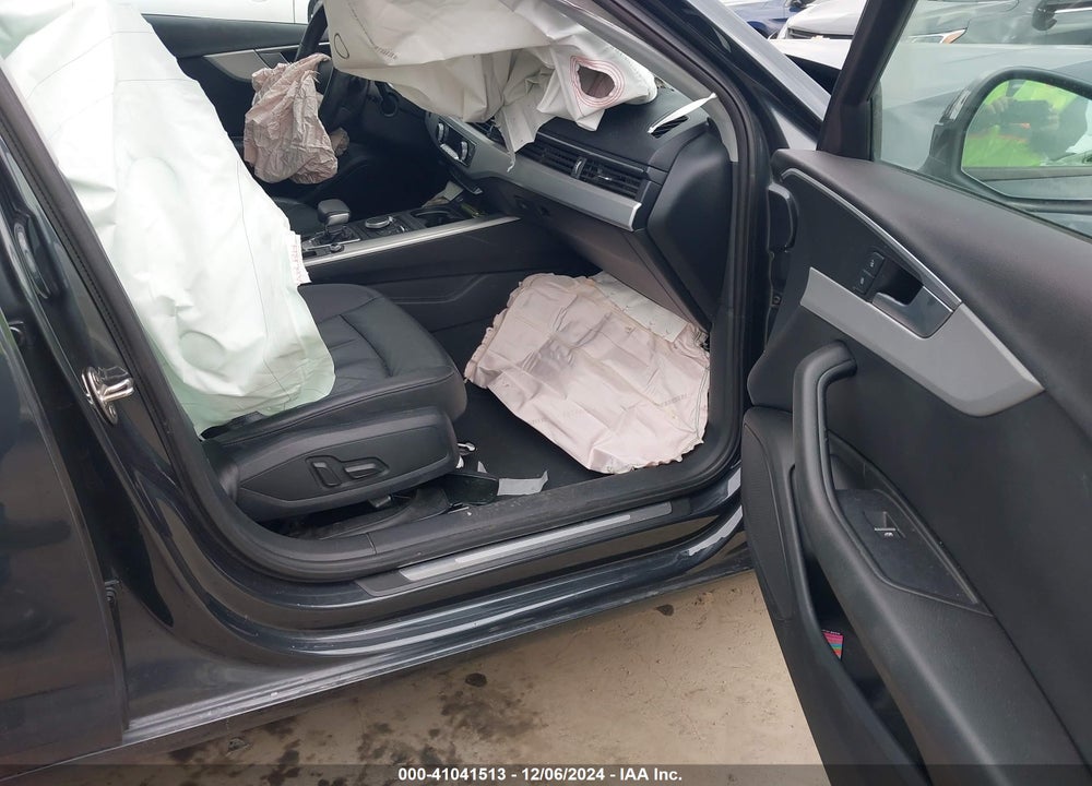 2017 AUDI A4 VIN: WAUGNAF47HN024632