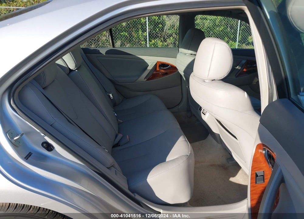 2009 TOYOTA CAMRY XLE VIN: 4T1BE46K79U373631
