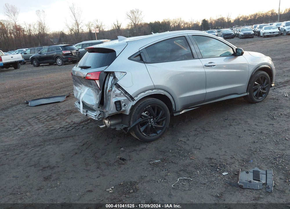 2022 HONDA HR-V AWD SPORT VIN: 3CZRU6H10NM737127