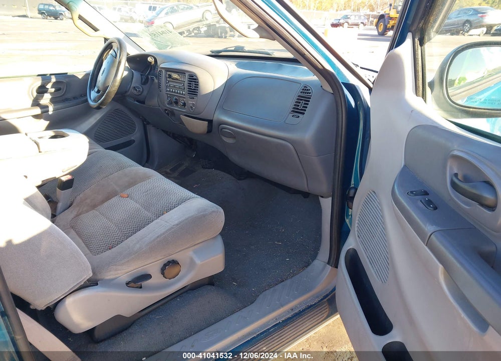 2001 FORD F-150 XL/XLT VIN: 1FTRF17W61NA59421