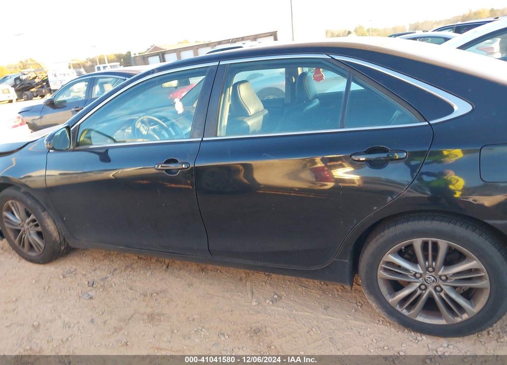 2015 TOYOTA CAMRY SE VIN: 4T1BF1FK1FU058251