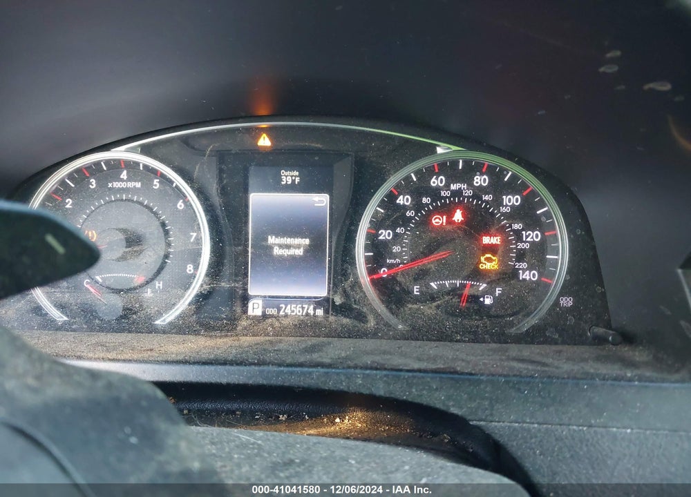 2015 TOYOTA CAMRY SE VIN: 4T1BF1FK1FU058251