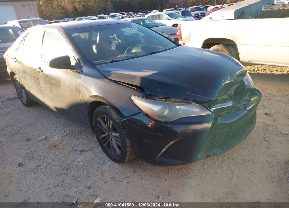 2015 TOYOTA CAMRY SE VIN: 4T1BF1FK1FU058251