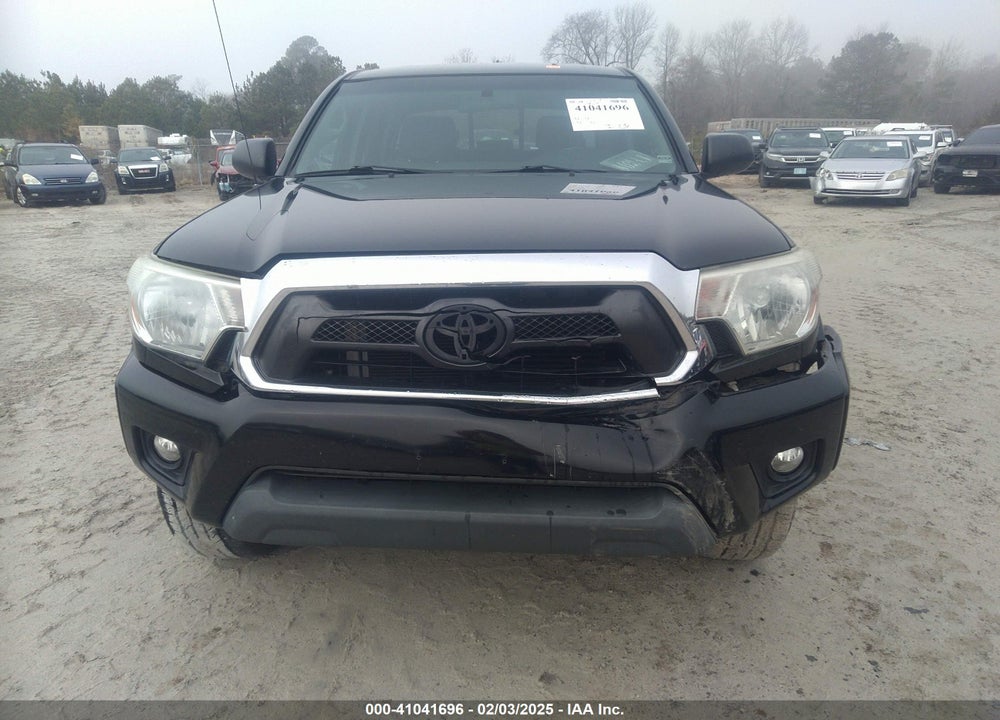 2015 TOYOTA TACOMA VIN: 5TFLU4EN0FX121012