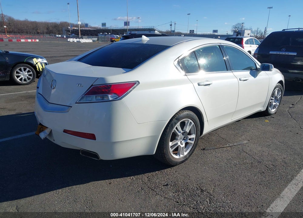 2010 ACURA TL 3.5 VIN: 19UUA8F22AA018356