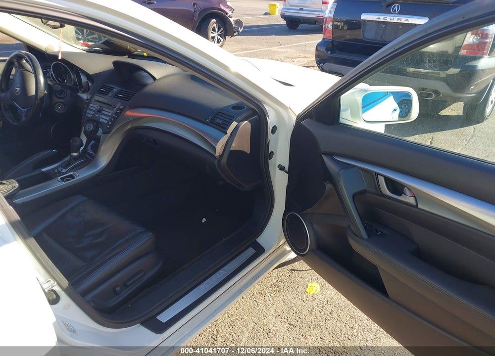 2010 ACURA TL 3.5 VIN: 19UUA8F22AA018356
