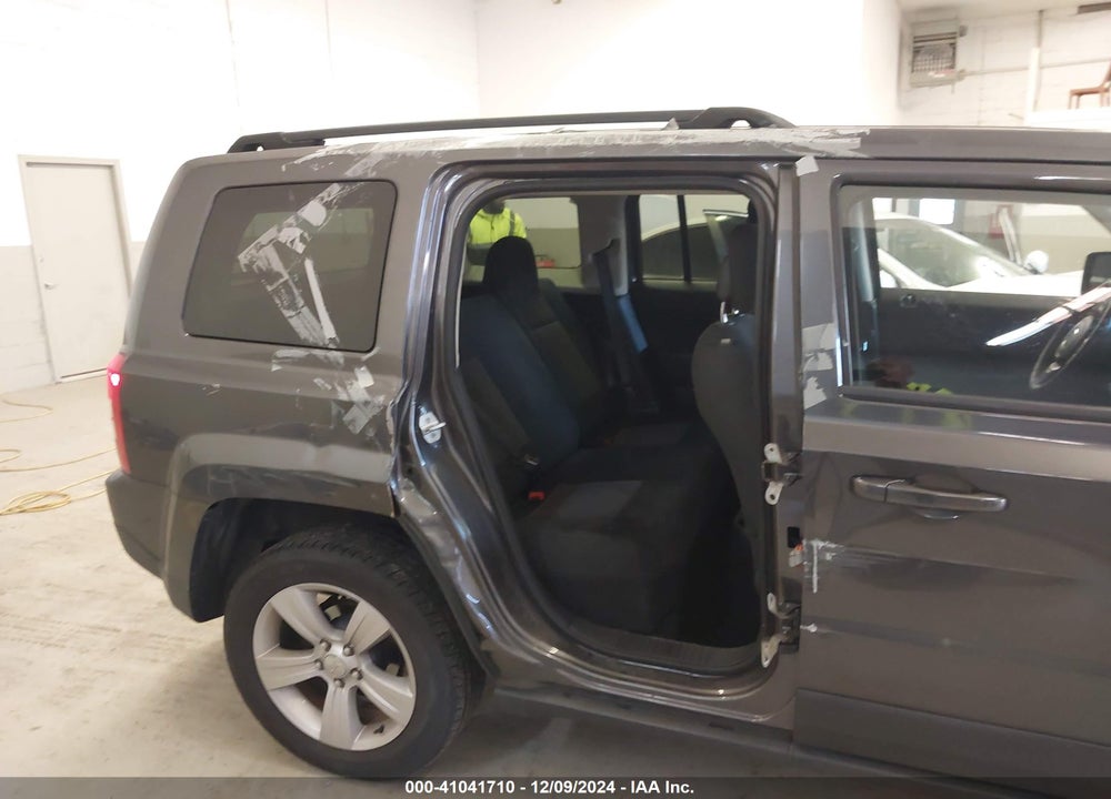 2016 JEEP PATRIOT LATITUDE VIN: 1C4NJRFB9GD506896
