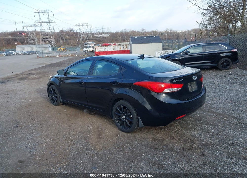 2013 HYUNDAI ELANTRA LIMITED VIN: KMHDH4AE9DU755167