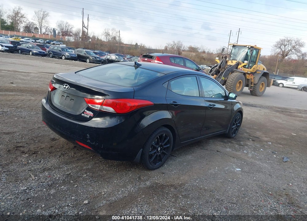 2013 HYUNDAI ELANTRA LIMITED VIN: KMHDH4AE9DU755167