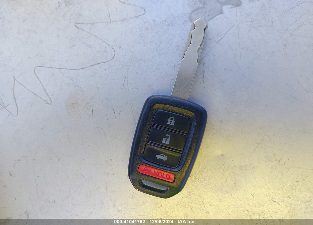 2018 HONDA CIVIC VIN: 2HGFC2F53JH565910